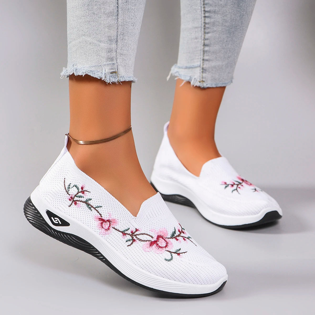 Women’s Summer Mesh Sneakers