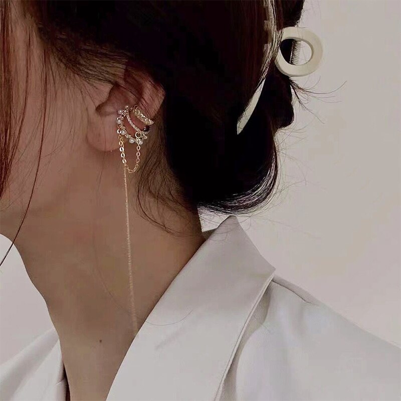 Fashion Female Ear Clips for Women Cold Wind Earrings Punk Cool Ear Studs Earrings Butterfly Ear Cuff Wedding Party Gift Jewelry