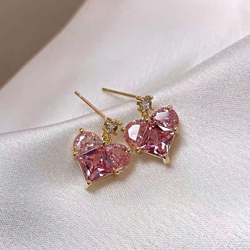 Fashion Rhinestone Stitching Heart Small Stud Earrings Pink Girls Daily Wear Earrings Girl Gift Jewelry 2022
