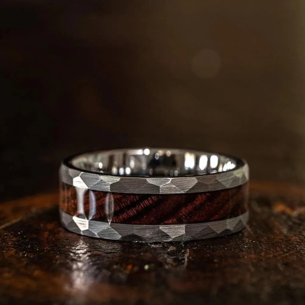Hammered Silver Ring with Koa Wood Inlay - Jeglowstore