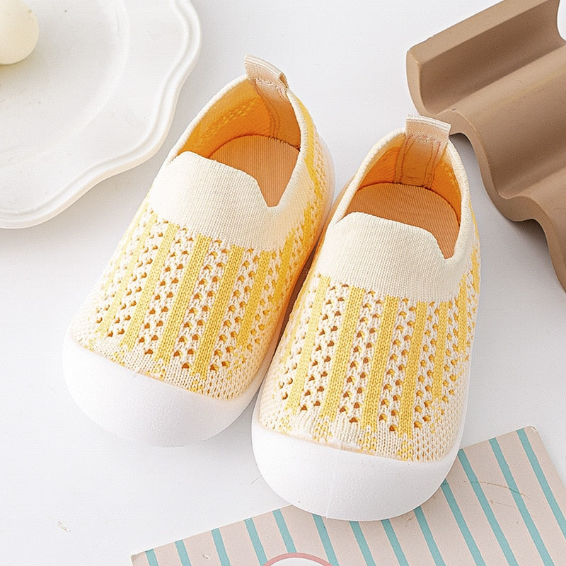 2023 Kids Shoes Casual Breathable Infant Baby Children Girls Boys Mesh Sneakers Soft Bottom Comfortable Non-Slip