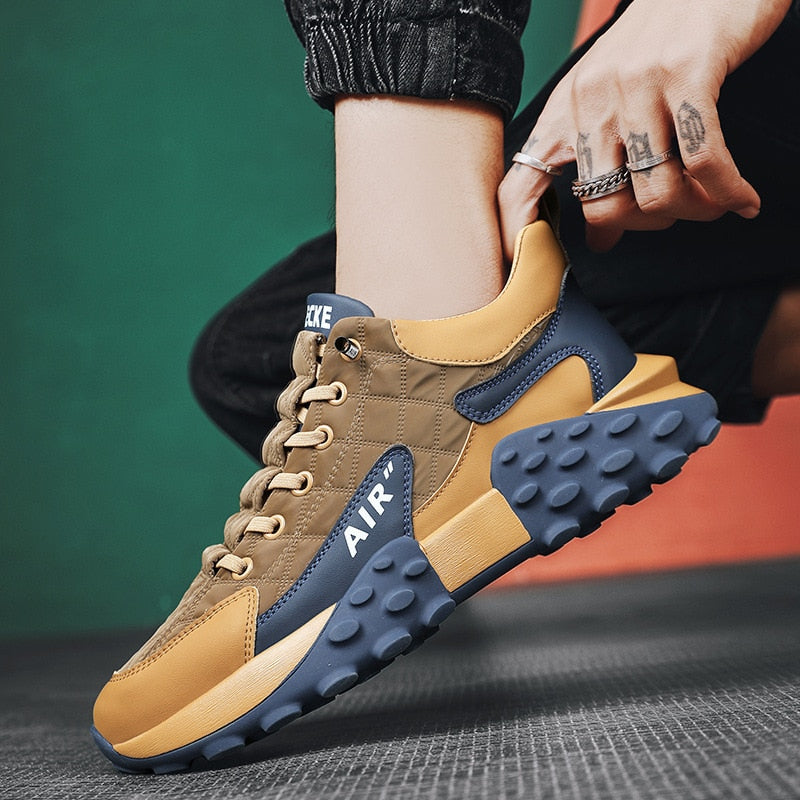 High Quality Men Comfortable Sneakers