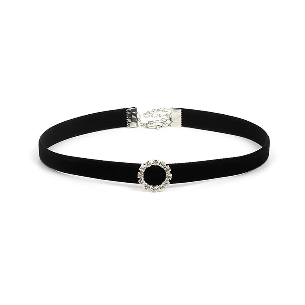 Kpop Black Velvet Heart Crystal Choker - Jeglowstore