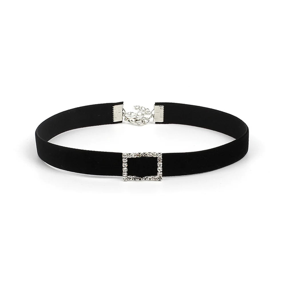 Kpop Black Velvet Heart Crystal Choker - Jeglowstore