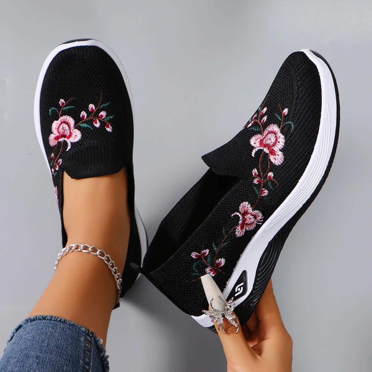 Women’s Summer Mesh Sneakers