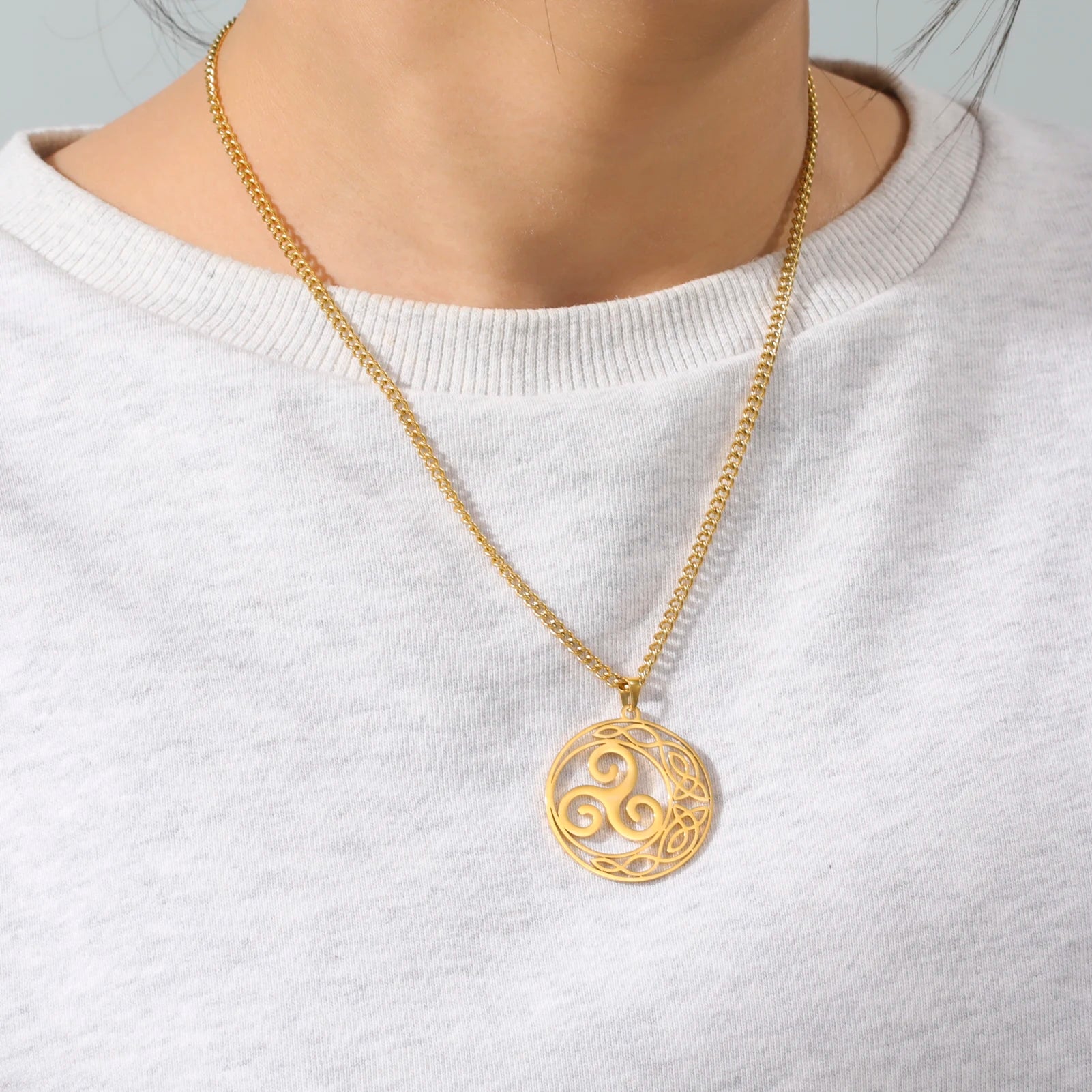 Viking Celtic Moon Pendant - Jeglowstore