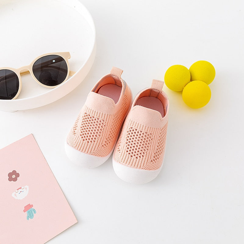 Spring Popular New Baby Shoes Mesh Knit Breathable Kid Girls Boys 0-3T Summer Slip-On Casual Sneakers Toddler Non-Skid Prewalker