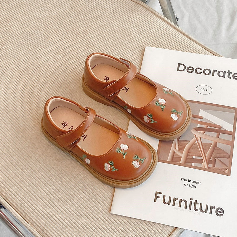 CUZULLAA New Girls Princess Leather Shoes 2023 Spring Children Flowers National Style Dance Shoes Kids Toddler Girls Shoes Flats