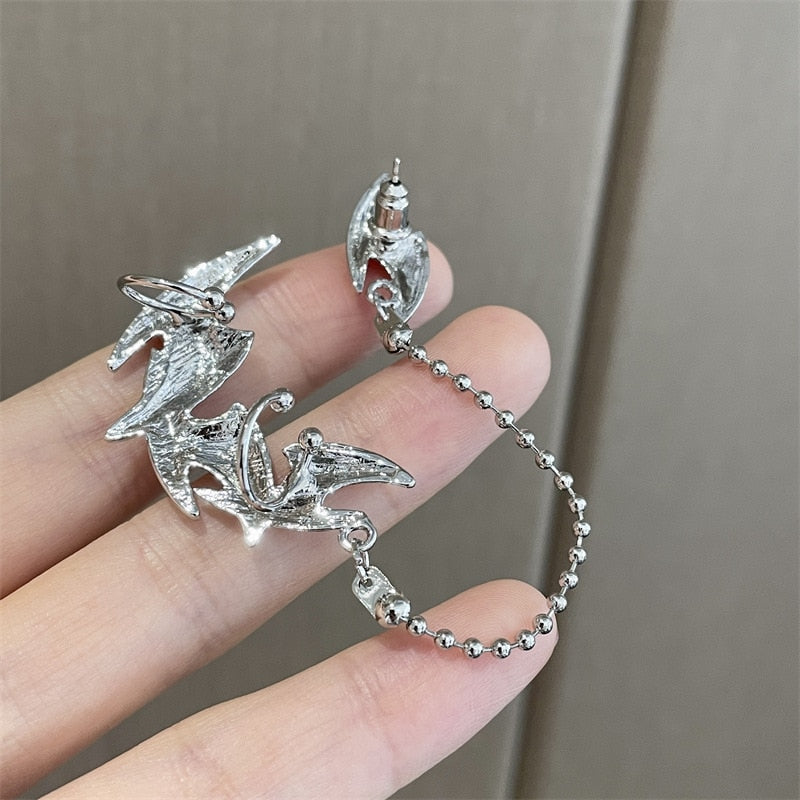 Punk Darts Shape Chain Tassel Clip Stud Earrings for Women Egirl Goth Y2K Ear Bones Clip Halloween Dancing Fashion Ear Jewelry