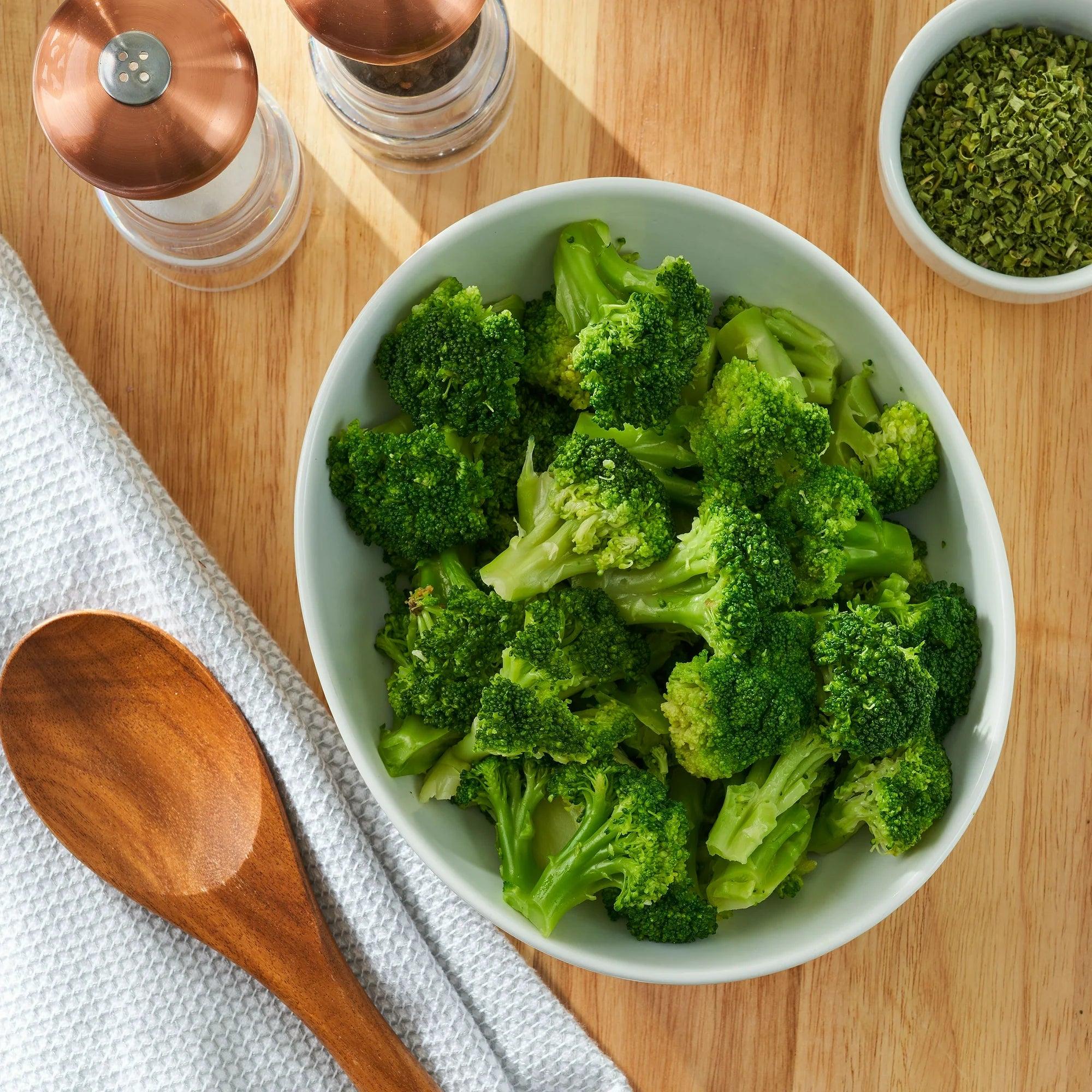 Great Value Organic Frozen Broccoli Florets in Steamable Bag, 10 oz