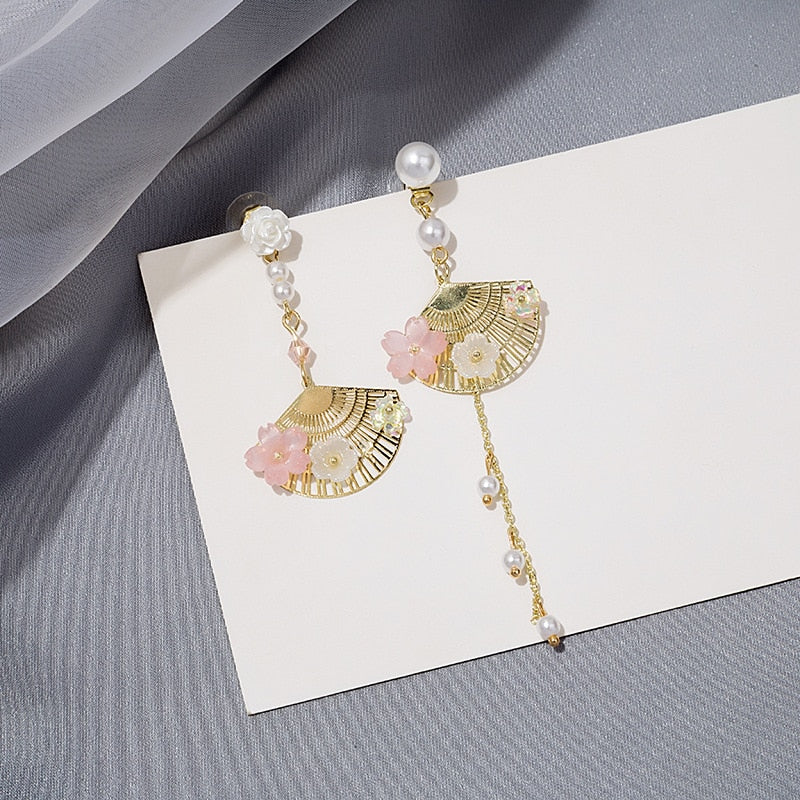 Animal Cat Cherry Blossoms Asymmetrical Earring Party Kitten Jewelry Gifts