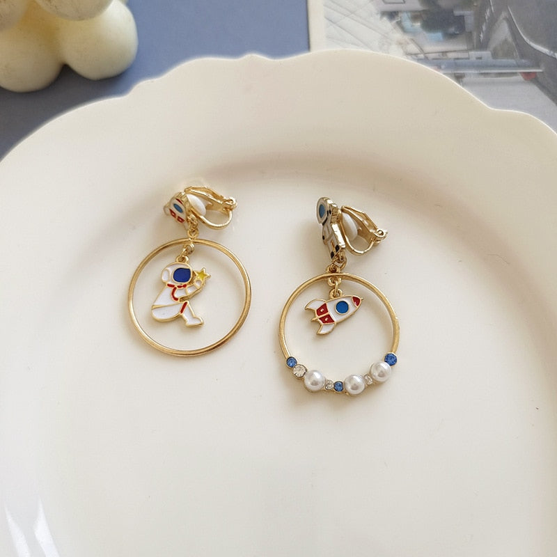 Animal Cat Cherry Blossoms Asymmetrical Earring Party Kitten Jewelry Gifts