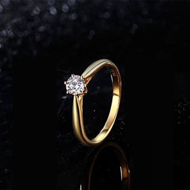 Six Claws Zirconia Fashion Solitaire Ring