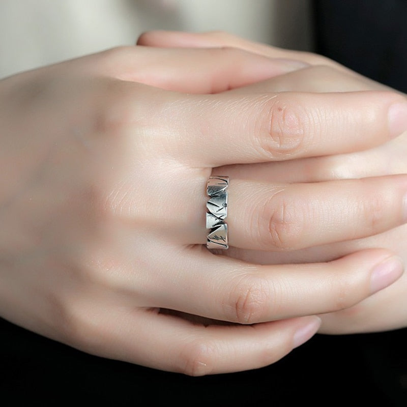 Retro Adjustable Opening Mori Heart Shaped Rock Texture Ring