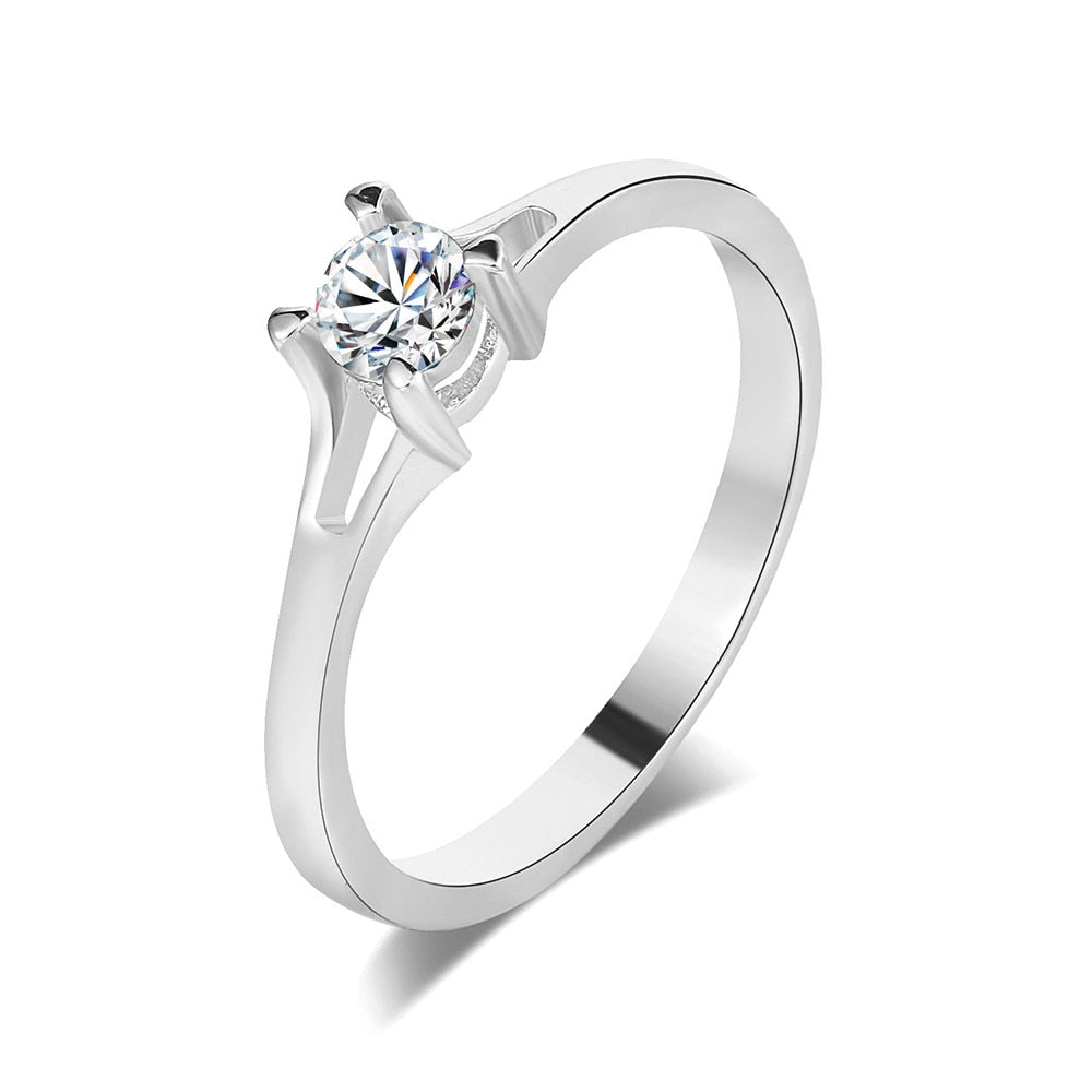 Six Claws Zirconia Fashion Solitaire Ring