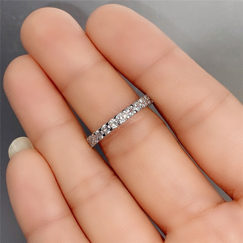 Huitan Shiny Cubic Zirconia Thin Finger Ring