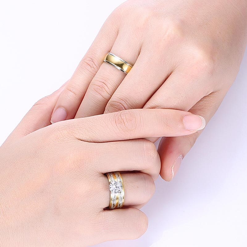 Exquisite Rhinestones Zirconia Couple Ring Set Simple Stainless Steel