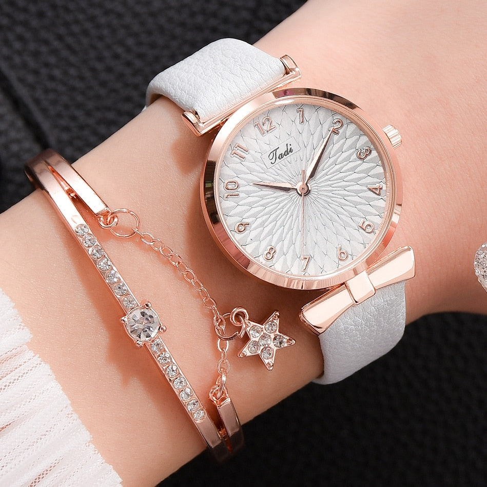 Luxury Women Bracelet Quartz Magnetic Watch