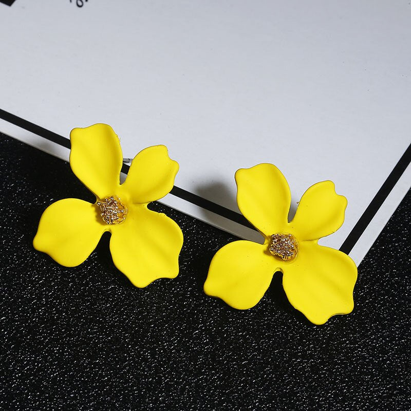 Small flower Stud Earrings