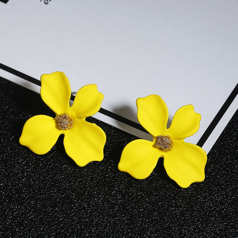 Small flower Stud Earrings