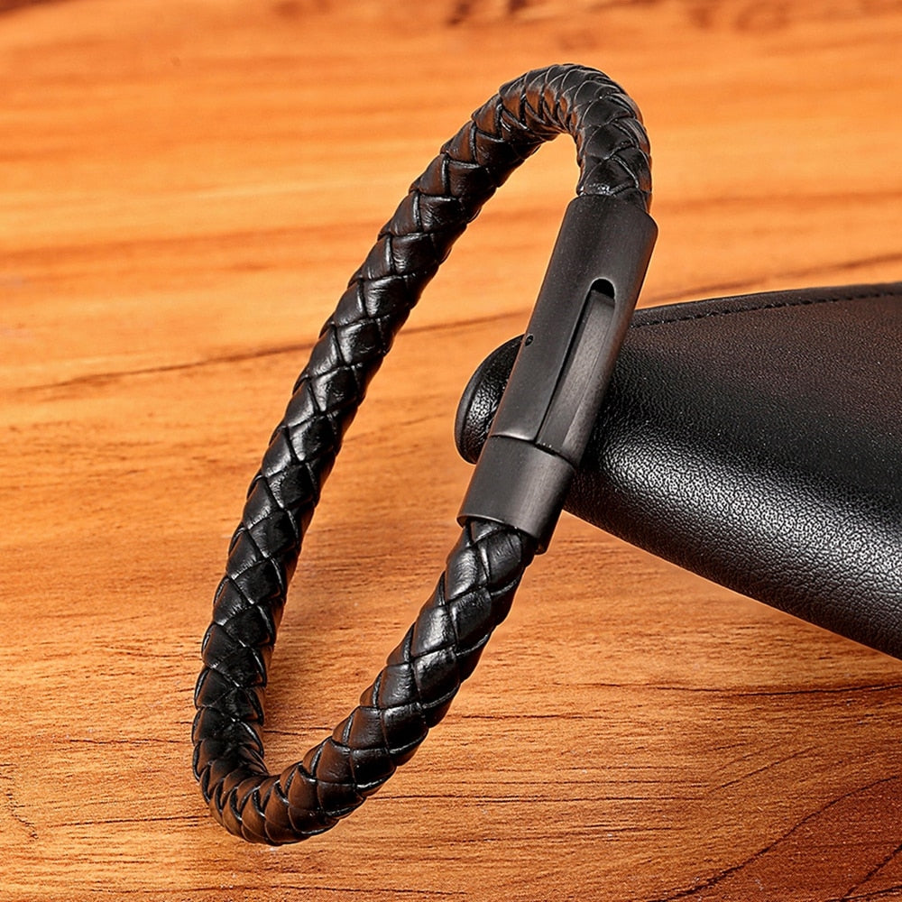 New Classic Style Black Stainless Steel Leather Bracelet