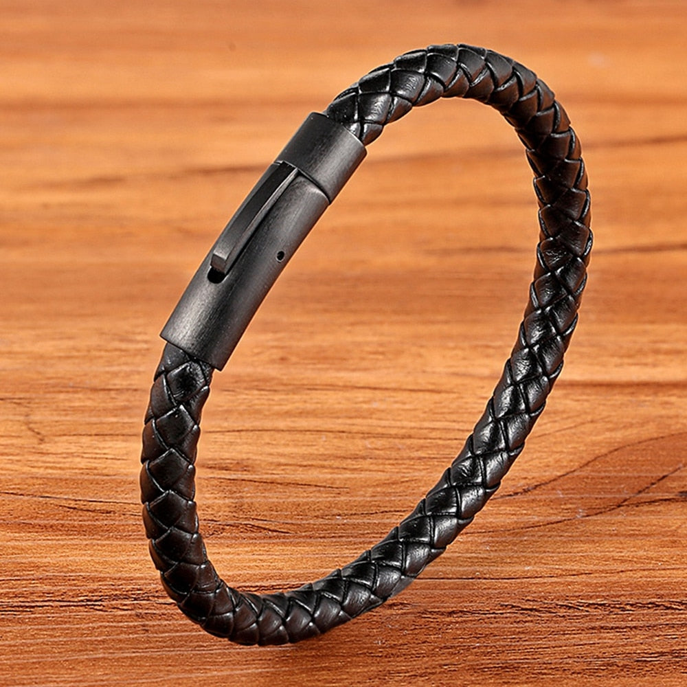 New Classic Style Black Stainless Steel Leather Bracelet