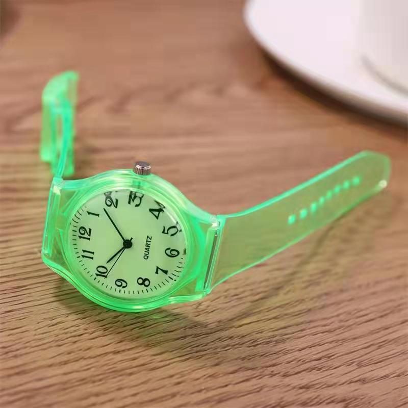 Silicone children's quartz fashion retro classi watch