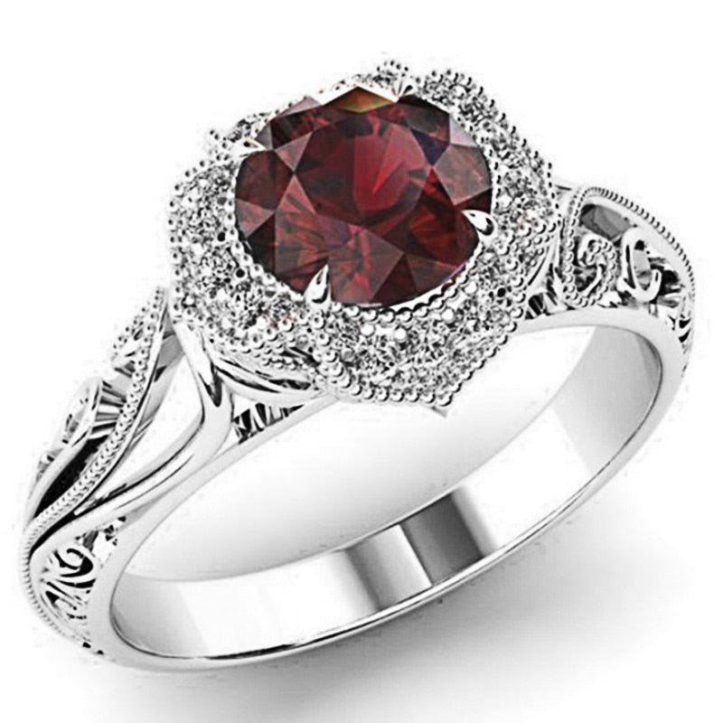 Luxury 3 Colors Fashion Inlaid Engraved Red Zirconia Pattern Hollow Ring