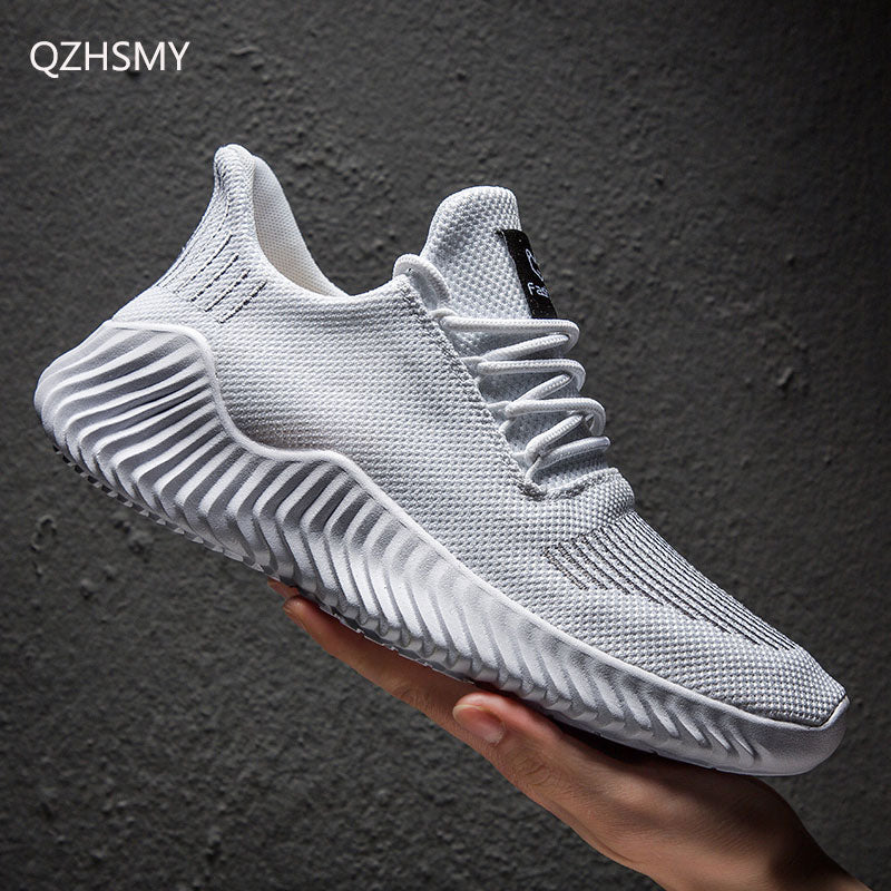 Breathable High Quality Light Walking Men Sneakers