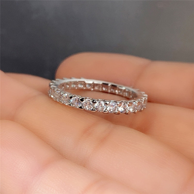 Huitan Shiny Cubic Zirconia Thin Finger Ring