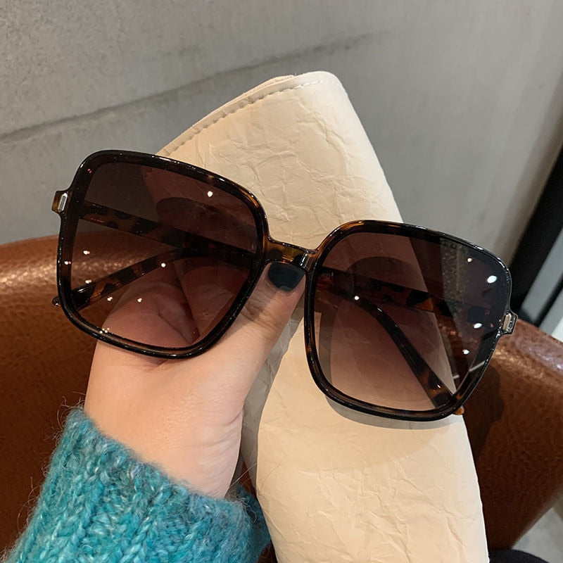 Retro Vintage Gradient Fashion Designer Square Sunglasses