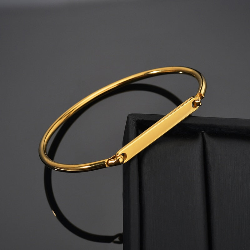 Hand-decorated Customized Engrave Name Bracelets