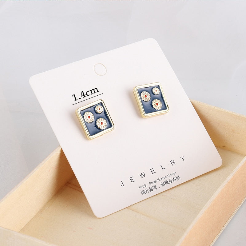 New High-quality Female Exquisite Niche Fashion Stud Earrings
