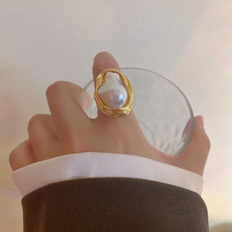 Fashion Geometrical Irregular Baroque Pearl Vintage Open Adjustable Index Ring