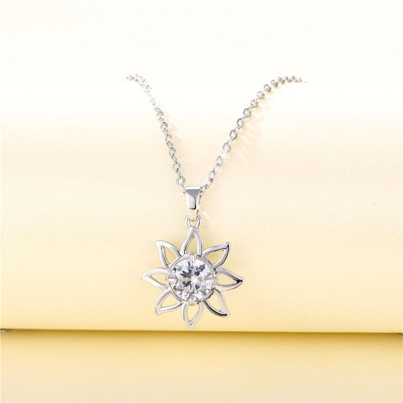 Elegant Flower Daisy Clavicle Necklace