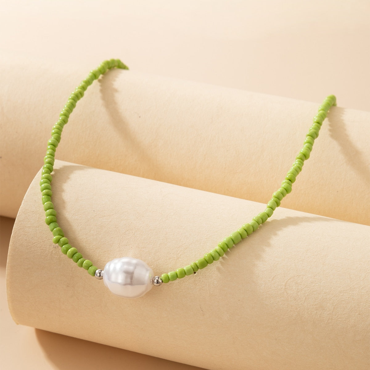 HuaTang Bohemian Green Rhinestone Shell Choker Pendant Necklace