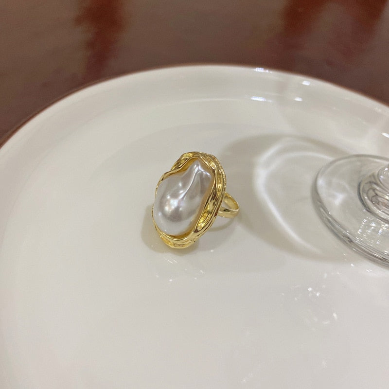Fashion Geometrical Irregular Baroque Pearl Vintage Open Adjustable Index Ring