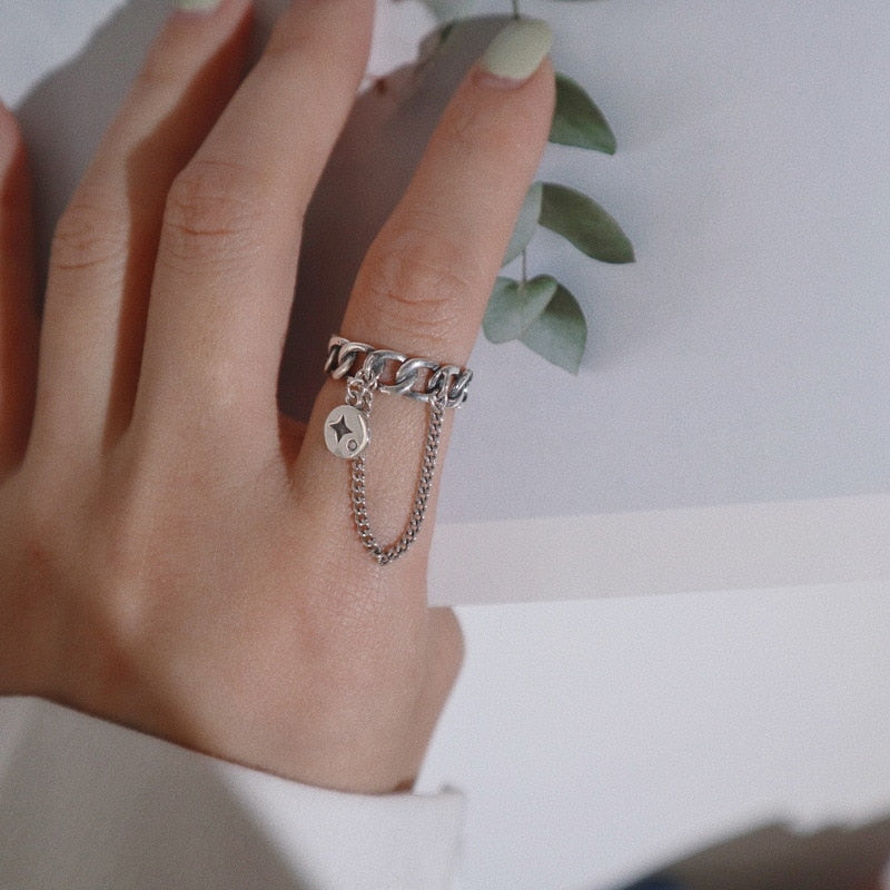 Ancient Silver Color Adjustable Chain Open Finger Ring