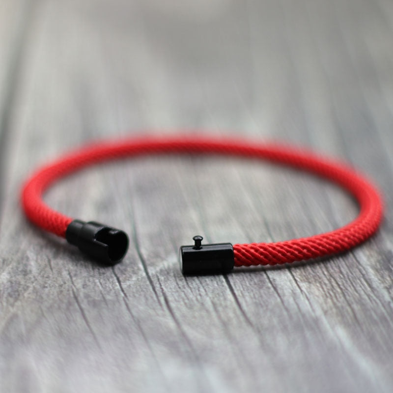 Minimalist Micro Magentic Bracelet