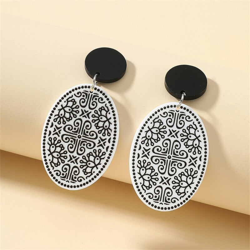 Retro Acrylic Flower Temperament Contrast Color Square Earrings
