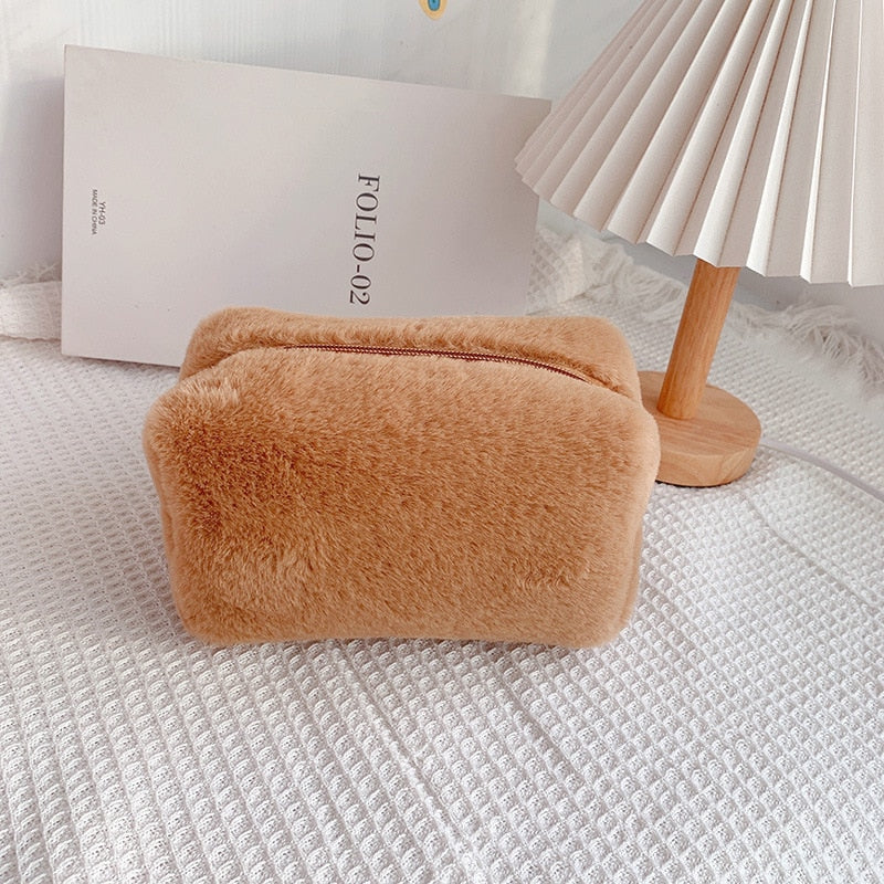 PURDORED 1 Pc Solid Color Fur Makeup Bag for Women Soft Travel Cosmetic Bag Organizer Case Young Lady Make Up Case Necessaries