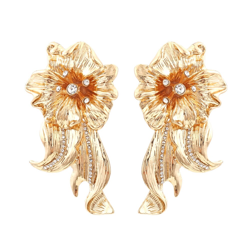 Retro Golden Metal Leaf Stud Earrings