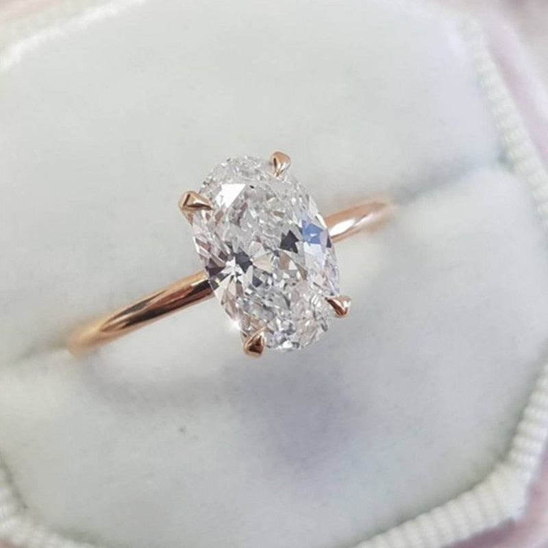 Luxury Oval Crystal Cubic Zirconia Ring