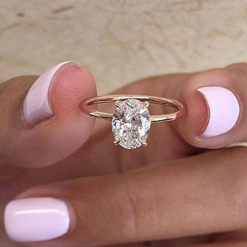 Luxury Oval Crystal Cubic Zirconia Ring