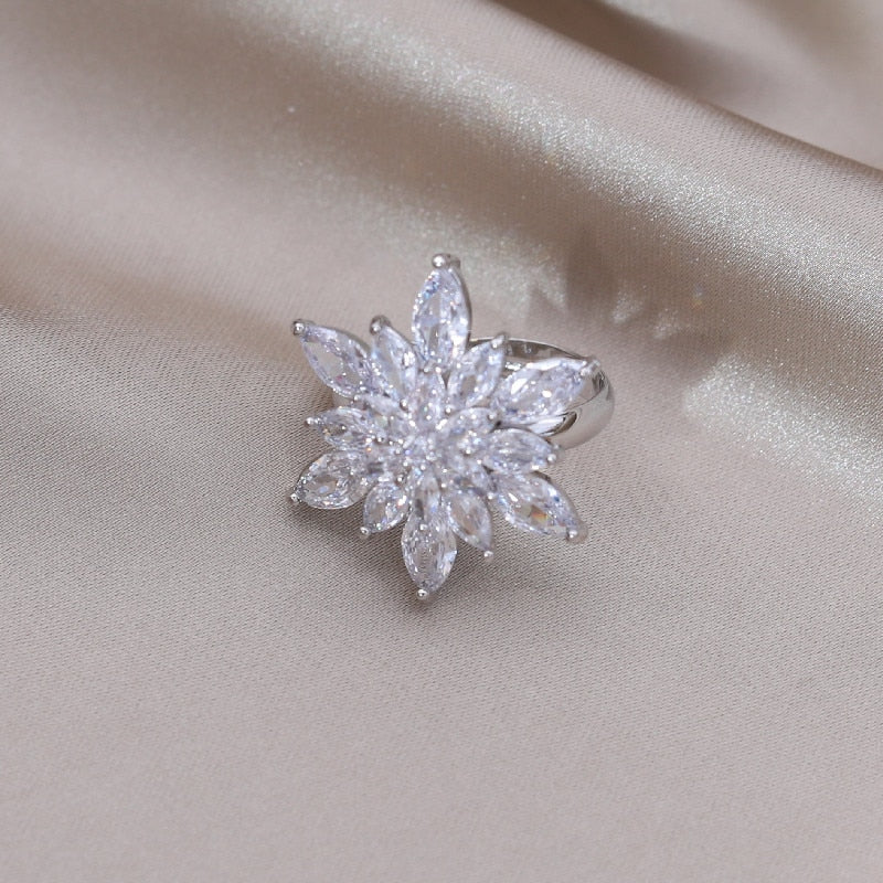 Korea New Design Luxury Zircon Flower Earrings