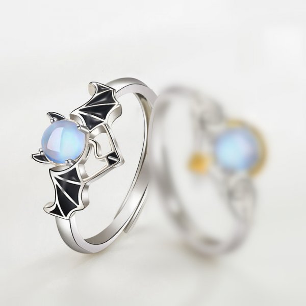 Two-color Angel and Devil Wings Couple Ring