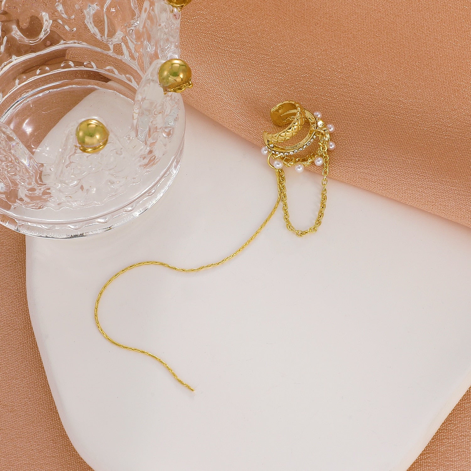 LATS Simple Non-Piercing Ear Cuff Earrings