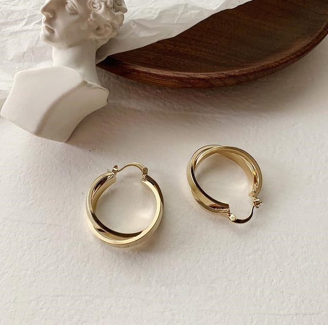 Geometric Round Big Hoop Earrings - Shopeasywear
