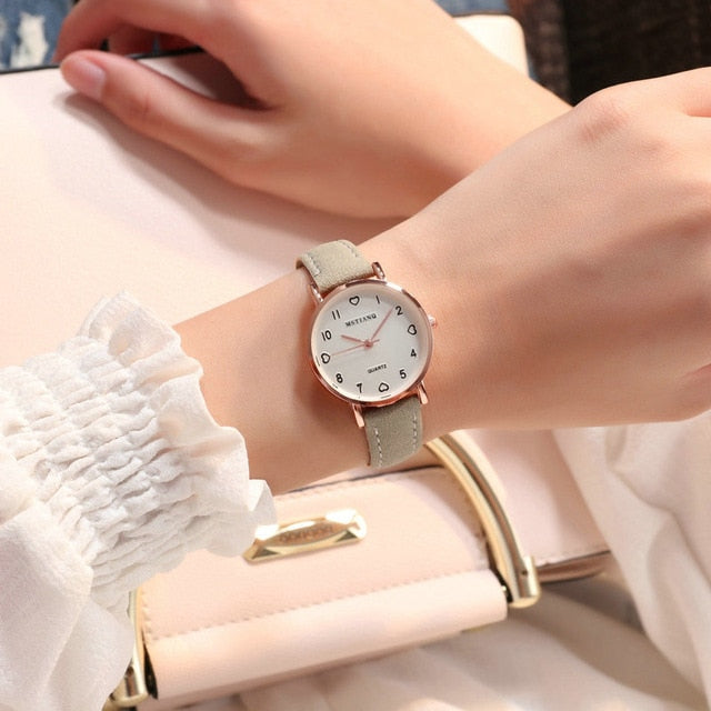 Simple Vintage Women Small Dial Watch - Shopeasywear