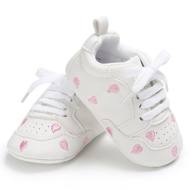 Newborn Print Heart Star Baby Sneaker